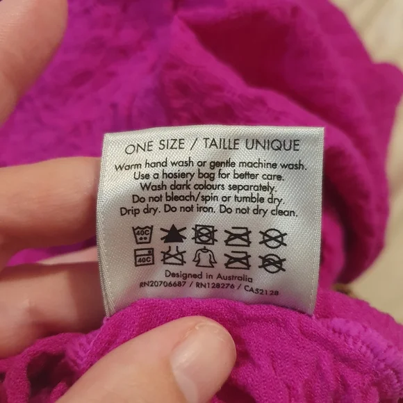 Metalicus one size wool blend fuschia stretch skirt - Picture 4 of 4